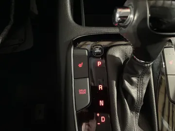 2018 Kia Forte - image 26