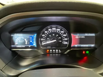 2016 Lincoln MKZ Hybrid - image 17