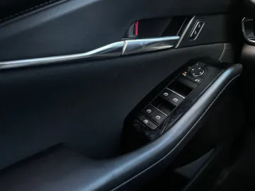 2025 Mazda CX-30 - image 22