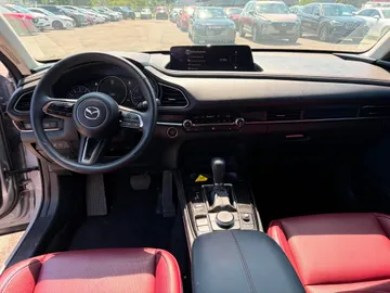 2025 Mazda CX-30 - image 9