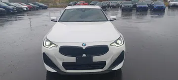 2025 BMW 2 Series - image 2