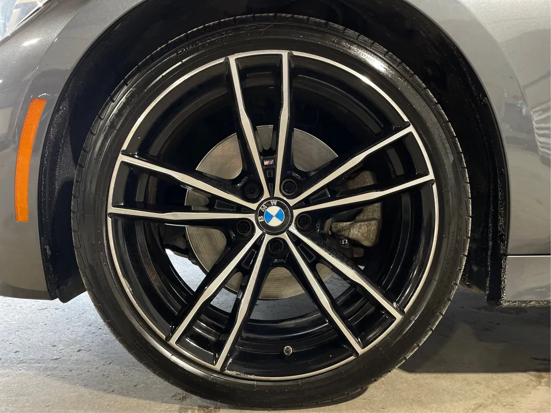 2022 BMW 3 Series — photo 6