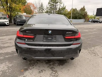 2020 BMW 3 Series - image 6
