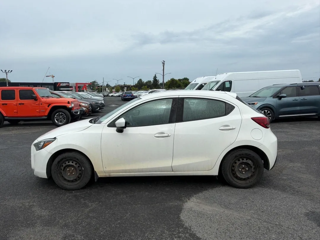 2020 Toyota Yaris Hatchback for sale - photo 4