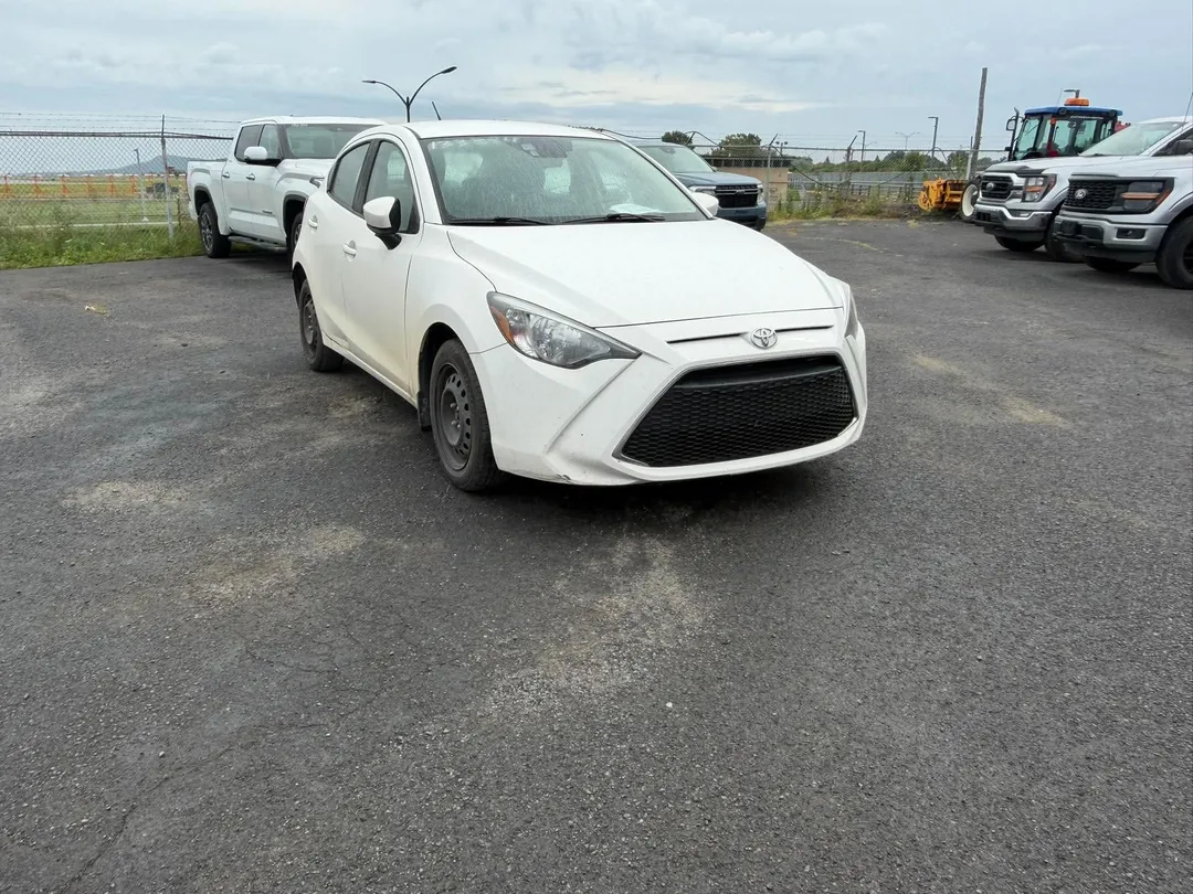 2020 Toyota Yaris Hatchback for sale - photo 3