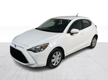 2020 Toyota Yaris - image 8