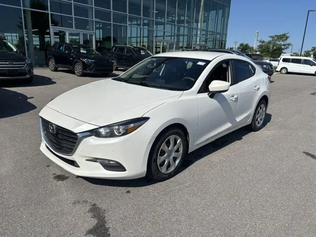 2018 Mazda Mazda3 — photo 3