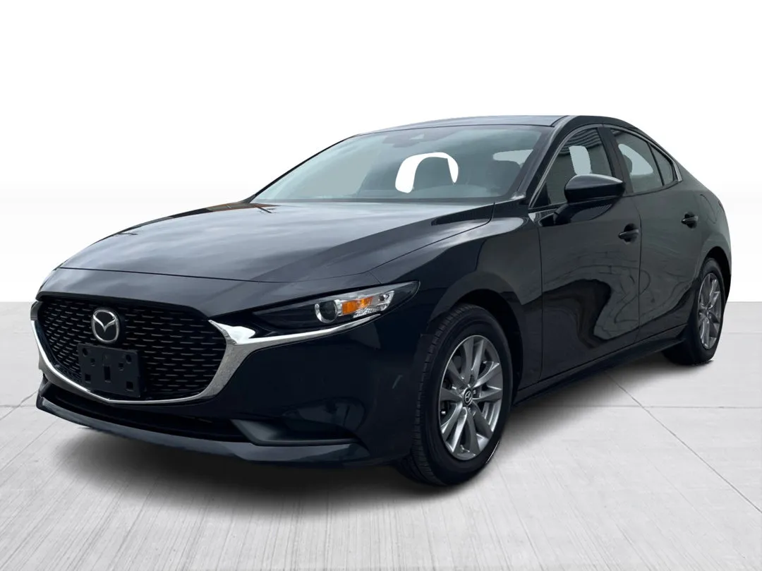 2023 Mazda 3 — photo 8