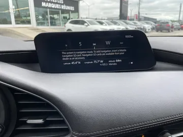 2023 Mazda 3 - image 19