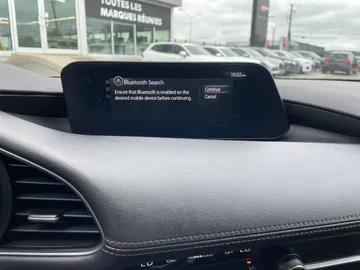 2023 Mazda 3 - image 24
