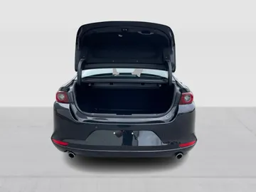 2023 Mazda 3 - image 13