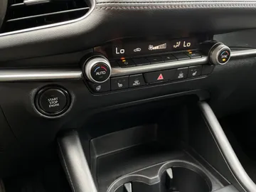 2023 Mazda 3 - image 21