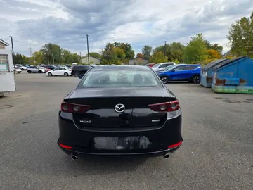 2021 Mazda Mazda3 - image 4