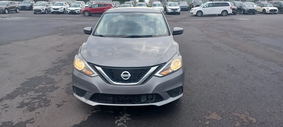 2018 Nissan Sentra — photo 2