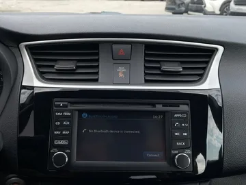 2018 Nissan Sentra - image 23
