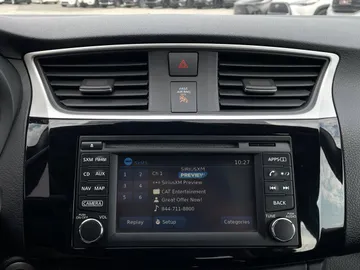 2018 Nissan Sentra - image 26