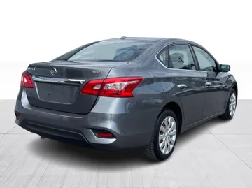 2018 Nissan Sentra - image 13