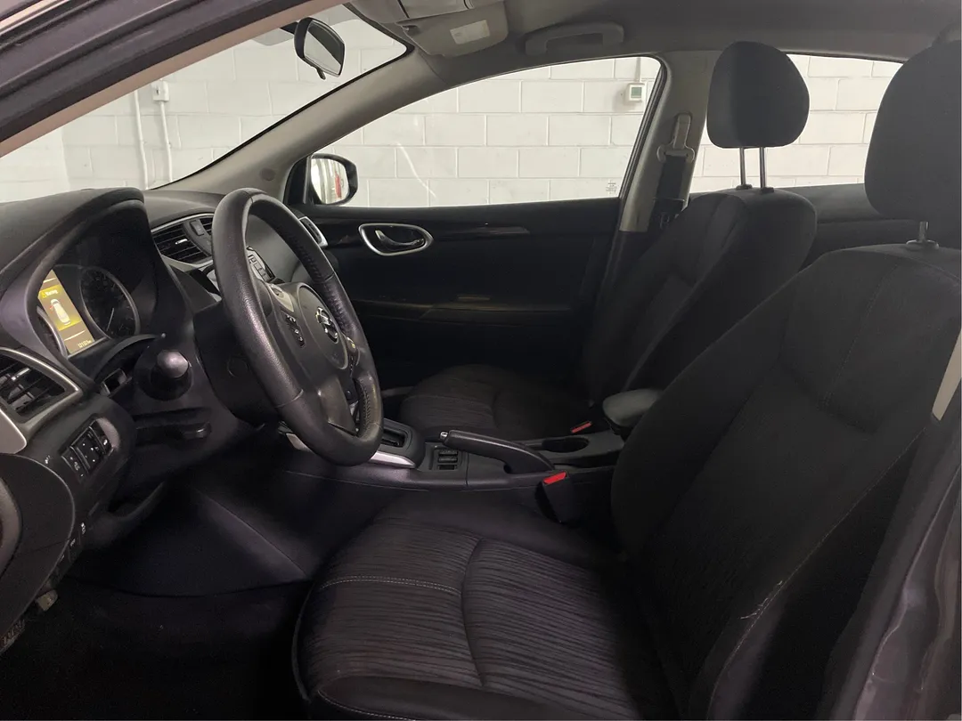 2018 Nissan Sentra — photo 3