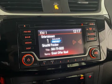 2018 Nissan Sentra - image 24