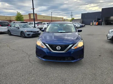2019 Nissan Sentra - image 2