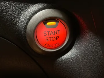 2019 Nissan Sentra - image 20