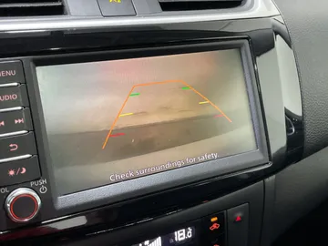 2019 Nissan Sentra - image 18