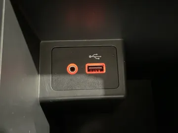 2019 Nissan Sentra - image 25