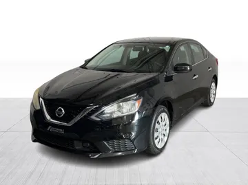 2019 Nissan Sentra - image 3