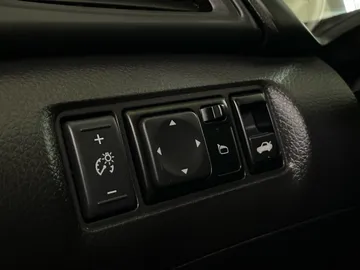 2019 Nissan Sentra - image 19