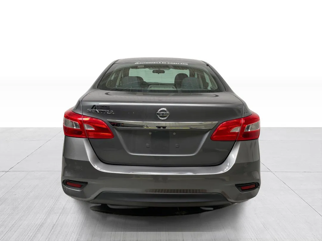 2017 Nissan Sentra S, photo 9