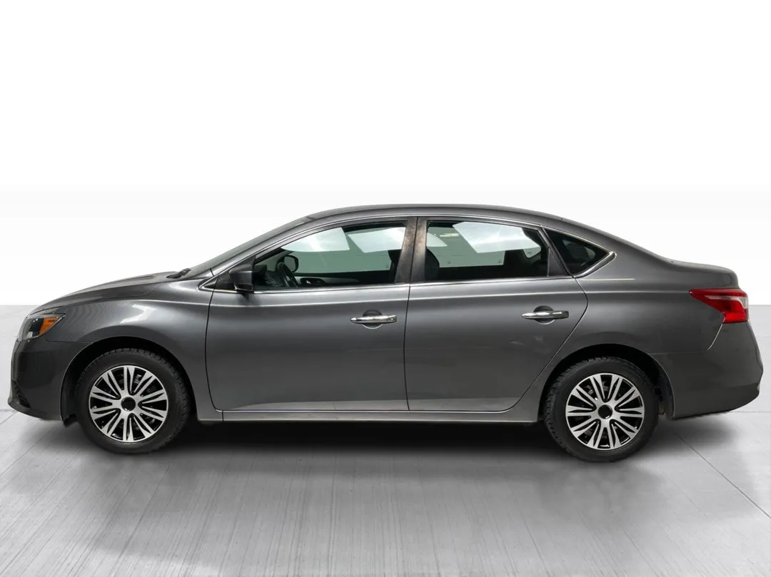 2017 Nissan Sentra S, photo 7