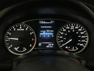 2017 Nissan Sentra - image 16