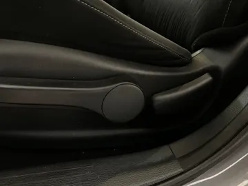 2018 Nissan Sentra - image 21