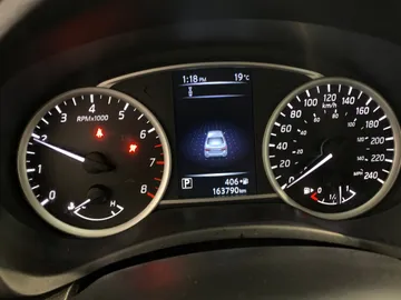 2018 Nissan Sentra - image 15