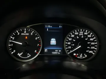 2019 Nissan Sentra - image 16