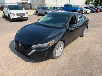 2024 Nissan Sentra - image 3