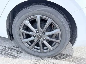 2024 Nissan Sentra - image 7