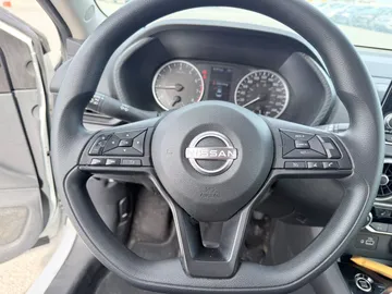 2024 Nissan Sentra - image 10