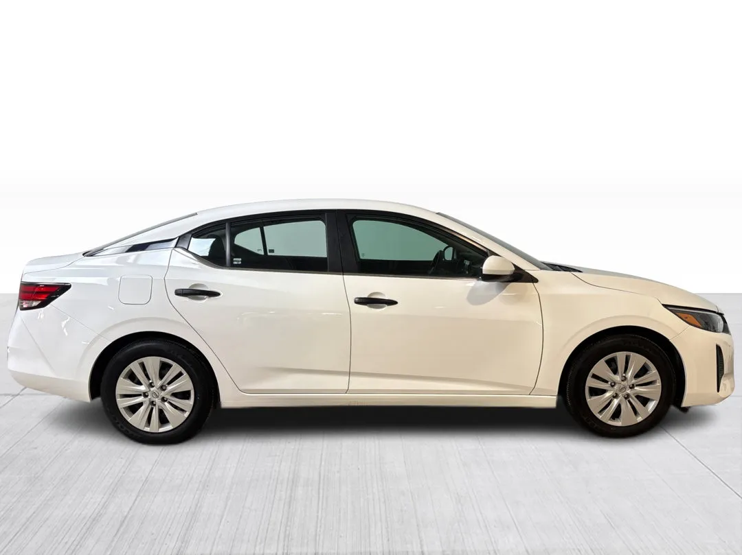 2024 Nissan Sentra — photo 8