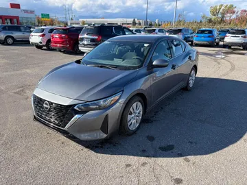 2024 Nissan Sentra - image 2