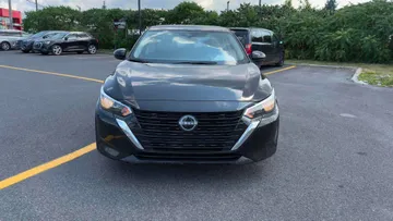 2025 Nissan Sentra - image 2