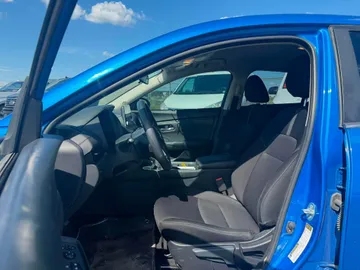 2024 Nissan Sentra - image 8