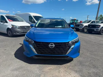 2024 Nissan Sentra - image 2