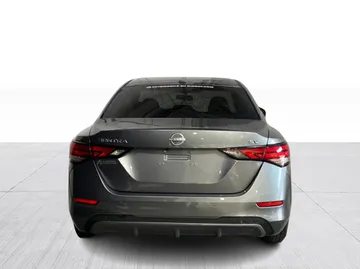 2024 Nissan Sentra - image 7