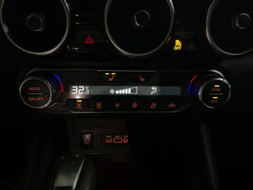 2024 Nissan Sentra - image 20