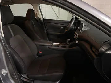2024 Nissan Sentra - image 10