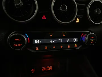 2024 Nissan Sentra - image 19