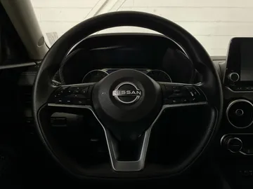 2024 Nissan Sentra - image 17