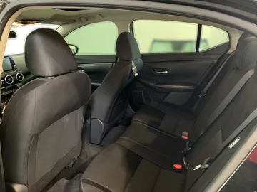 2021 Nissan Sentra - image 16