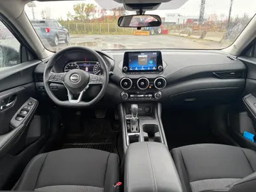 2024 Nissan Sentra - image 8